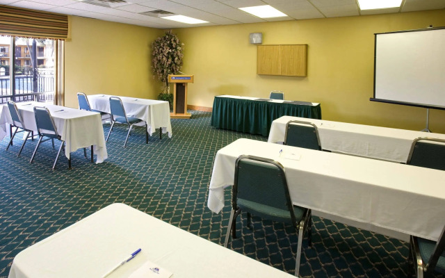 Americas Best Value Inn Laredo