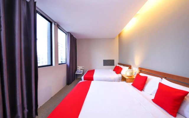 OYO 910 Hills Residence