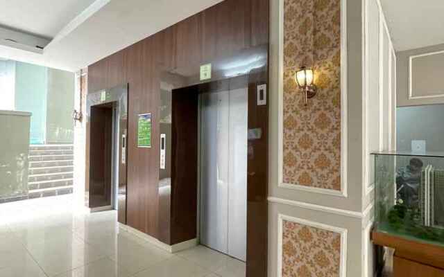 High Livin Apartment Asia Afrika