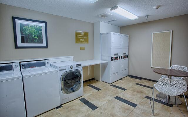 Candlewood Suites Fargo-N. Dakota State University by IHG