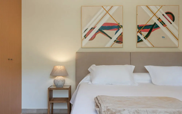 Rondaia Suites & Villas