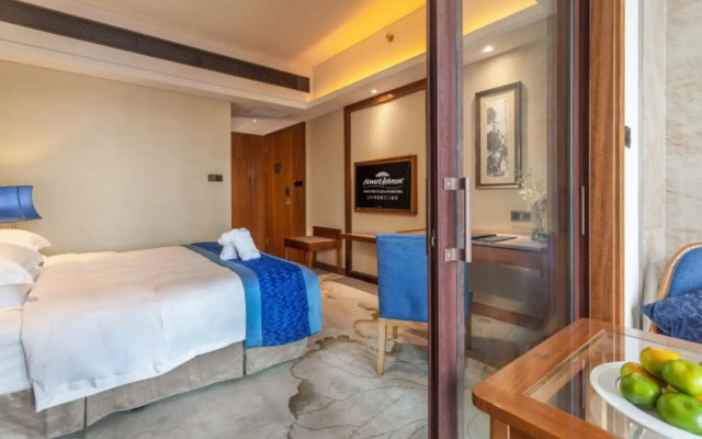 Howard Johnson by Wyndham Huachen Plaza Changsha