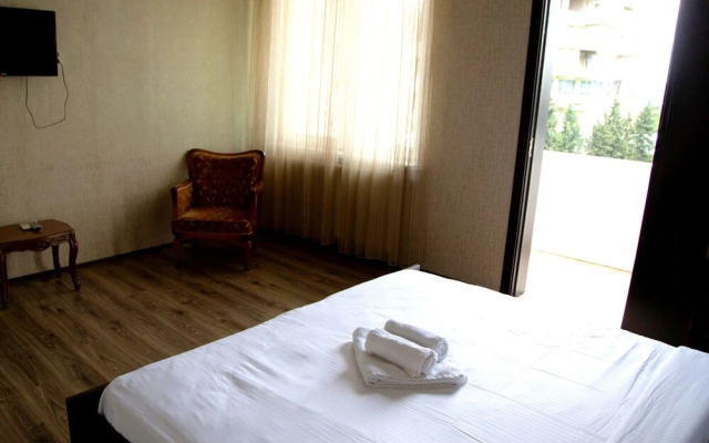Hotel Satori