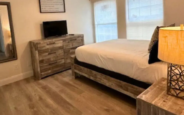 Family-friendly Stay Near Downtown Houston