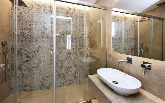 Anais Milos Suites
