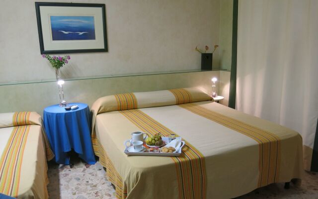 Mare Nostrum Petit Hôtel