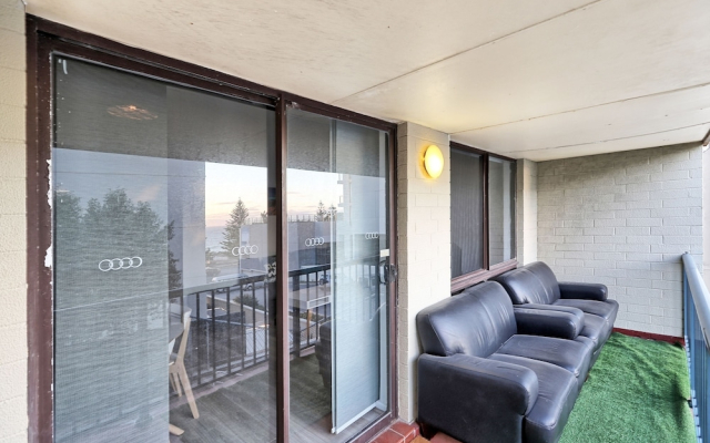 West Beach Lagoon 221 - Stylish Apartment