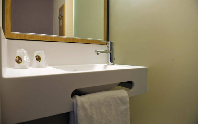 B&B HOTEL Aix-en-Provence Le Tholonet