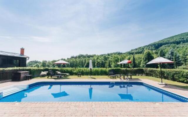 Resort Malevil