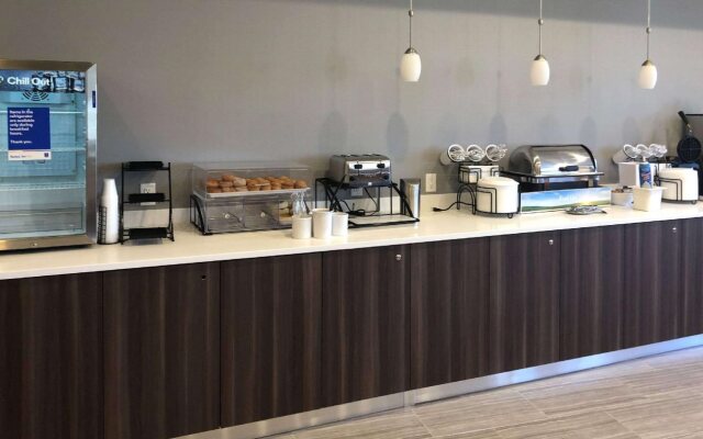 Best Western Paramus Hotel & Suites