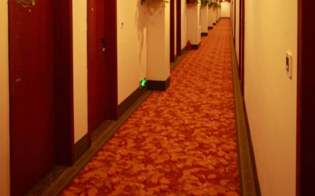 Thank Inn Hotel Shandong Yantai Longkou City East Bus Station