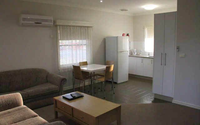 Murray River Resort