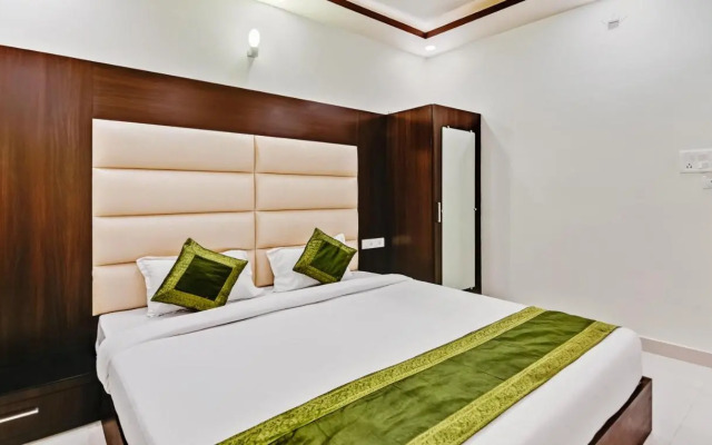 Treebo Resto- Near Lucknow Railway Station