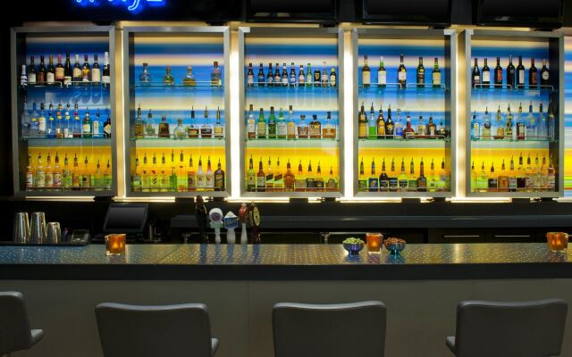 Aloft Charlotte Ballantyne