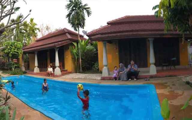 Excellence Villas & Hostel