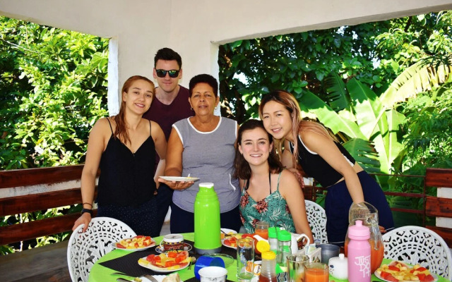Hostal Cabriales