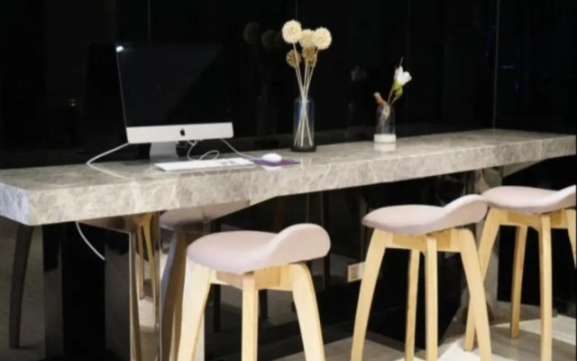 Lavande Hotel Shenzhen Baoan Haiya Binfen City Branch