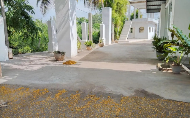 Riverside Hotel Colombo