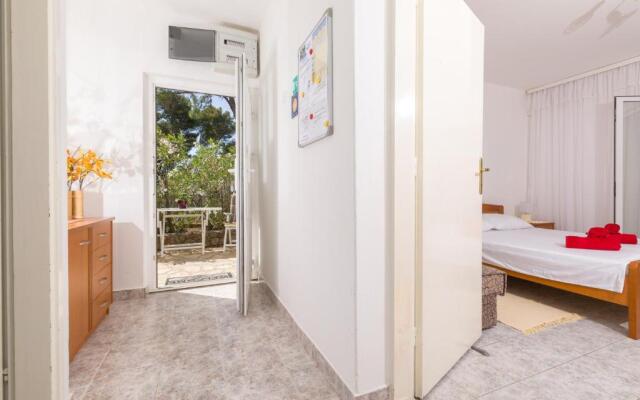 Apartments Dobronic