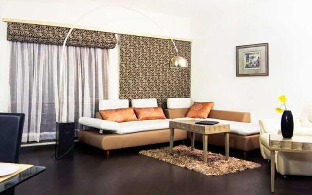 OYO 44310 Maninagar Residency
