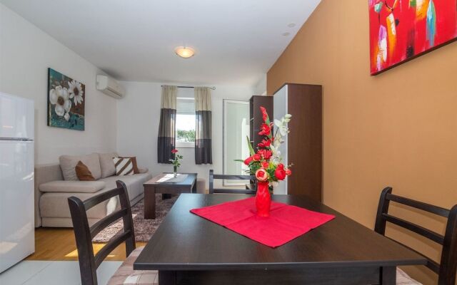 Apartment Matmar