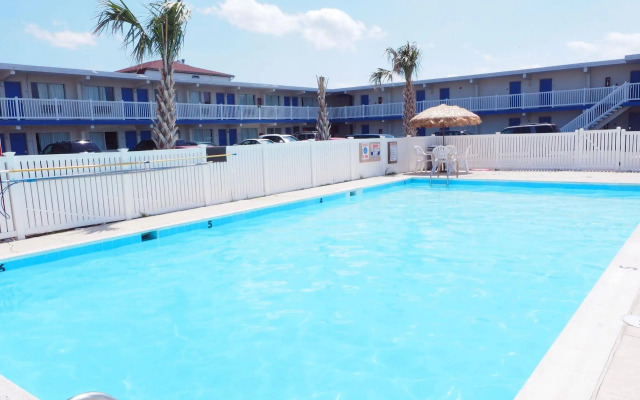Seashire Inn & Suites