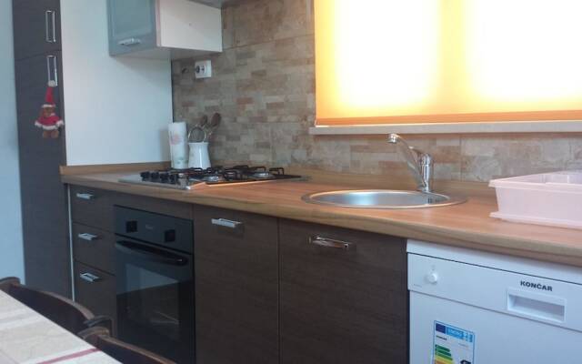 Apartment Mirijana Stinjan / One Bedroom A1