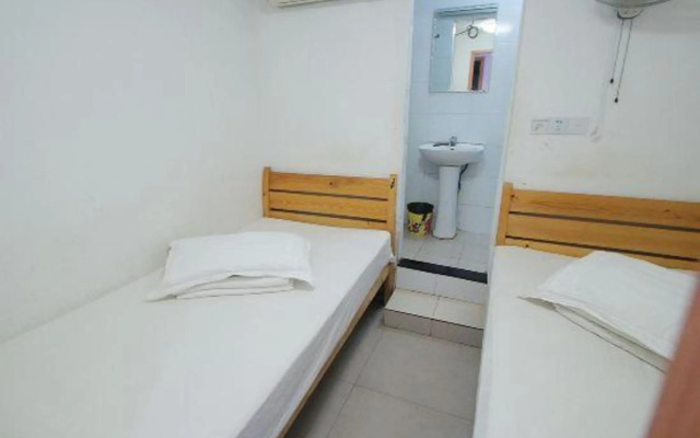 Zhenghong Hostel