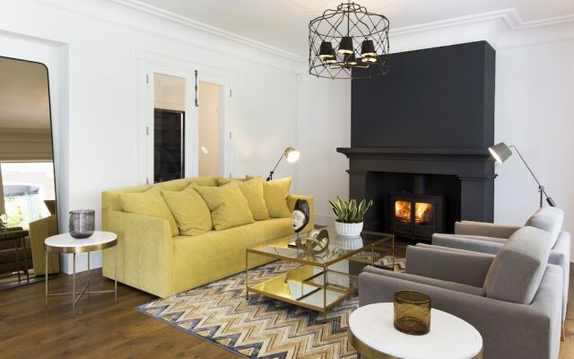 Arambrook Boutique Hotel