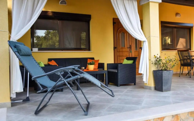 Holiday House Val Vidal