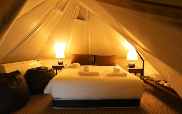 Chiangkhan River Green Hill