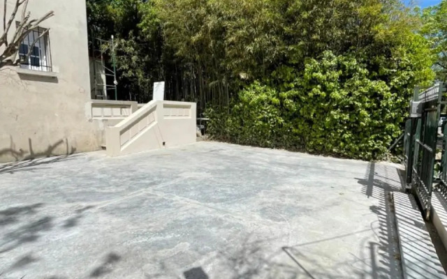 Villa Julia Suites & Resorts