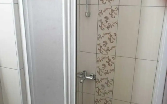 Yeni Yukseller Otel