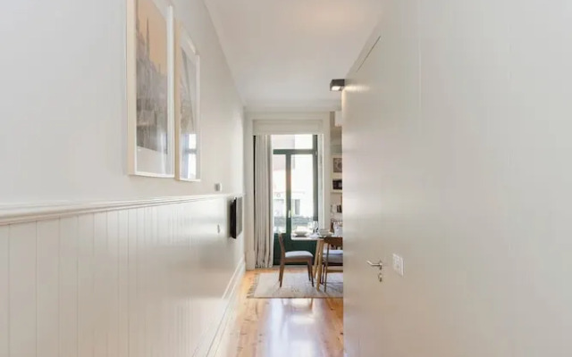 Liiiving in Porto - Bolhão Garden Apartment