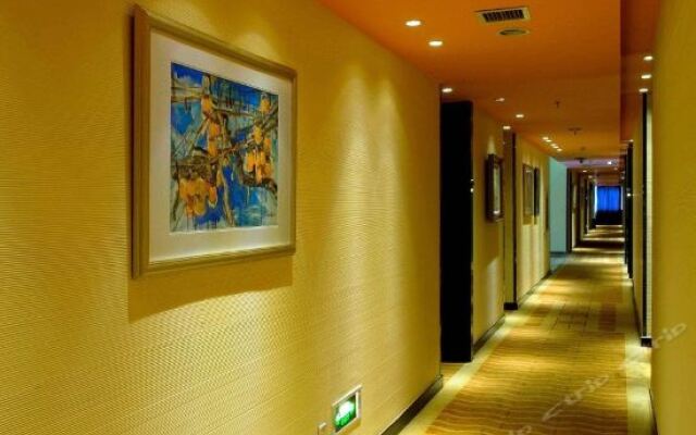 Fairyland Hotel (Linhai Yintaicheng)