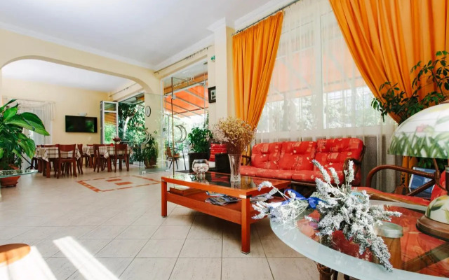 Hotel Loula