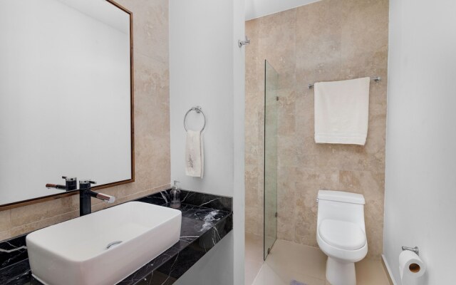 Angelina 28 Beachfront and Family Apartments - Modern and Relaxing Long Stays (20 min from Cancun Airport)