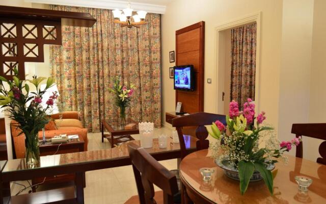 Comfort Hotel Suites