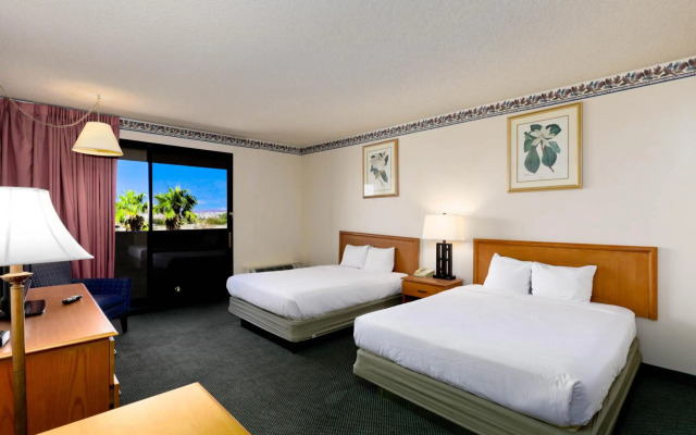 Studio 6 Suites Lake Havasu City, AZ