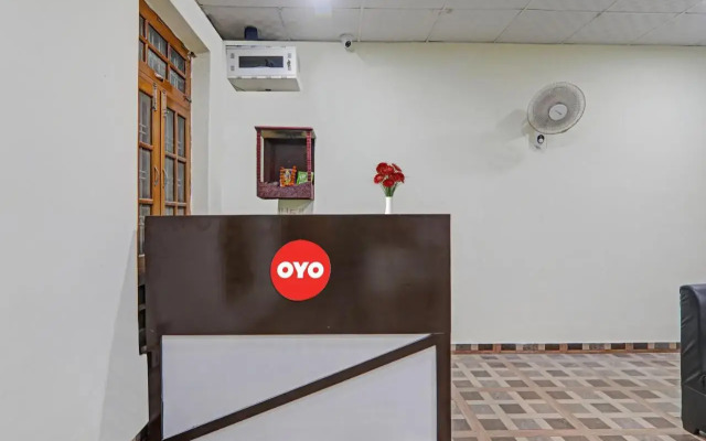 OYO Flagship 80680 Hotel Harsh Inn