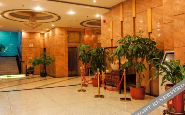 Riverside Golden Hotel