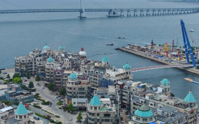 Yueju Hotel (Dalian Hi-tech Wanda Plaza)