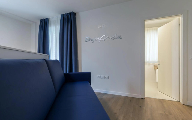 Hi Hotels Torbole Pool & Spa