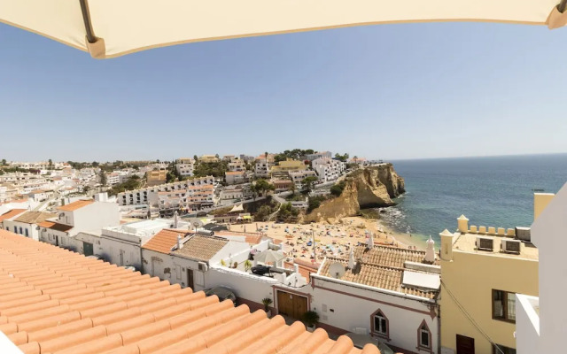 Apartment - 1 Bedroom with WiFi and Sea views - 107979