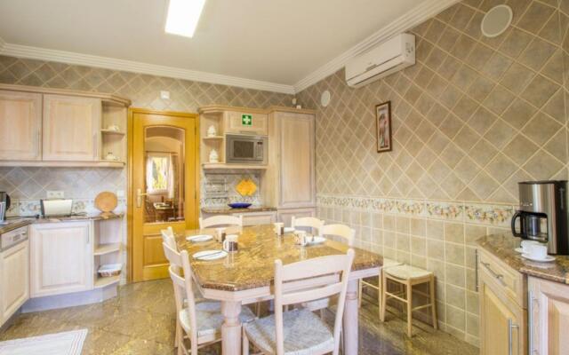 V4 Alegria (V2G2) in Albufeira