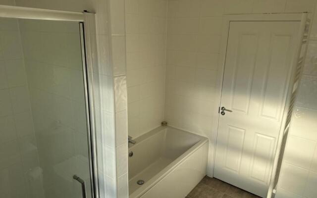 Stunning 4BD Family Getaway Westbury Wiltshire