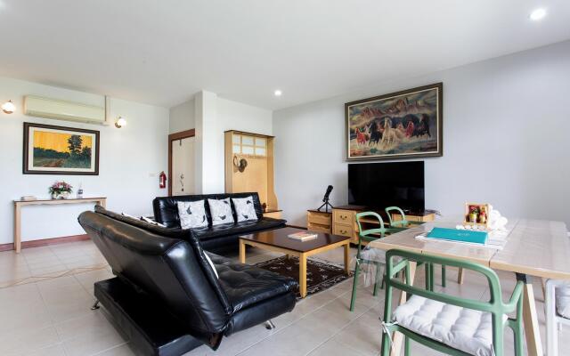 Golf View Suite 2BR Entire Apartment @ Bonanza Khao Yai