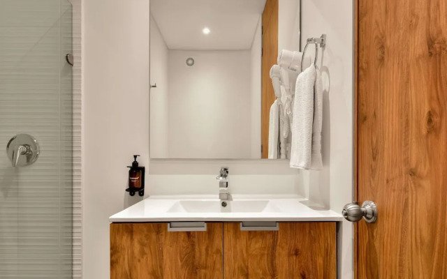 W Amazing 1BR w Beautiful View in Virrey