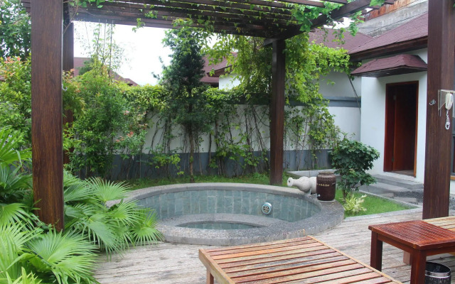 Yongtai Smiler Hotspring Hotel