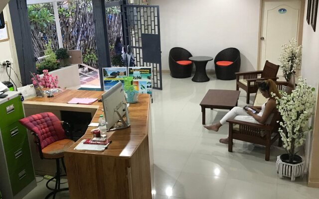 B Place Guesthouse